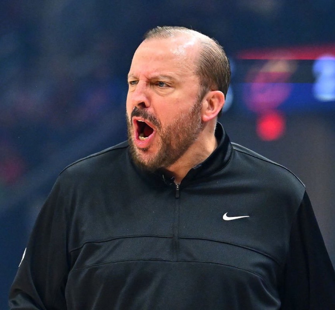 窗口期纽约尼克斯调整名单以备全明星赛，豪取连胜环节打磨，赛场秩序良好，阵容厚度经受考验的简单介绍